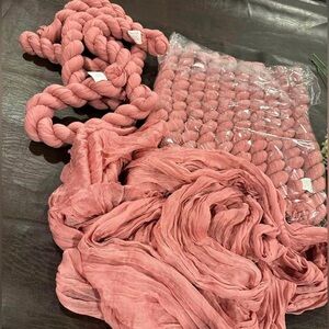16 Dusty rose cheesecloths